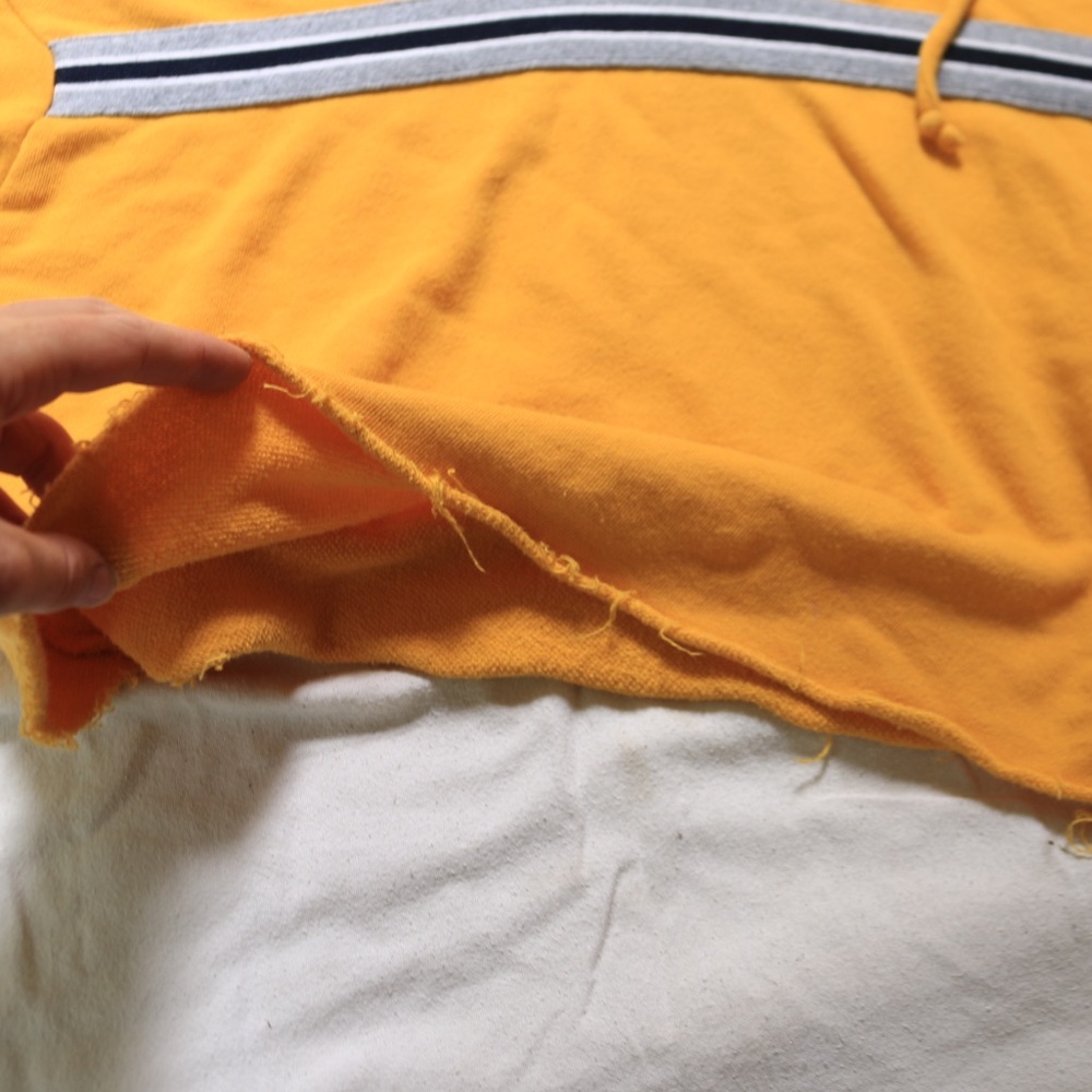 🦋 FOREVER 21 Cropped Yellow Cute Stylish Hoodie - Picture 9 of 11
